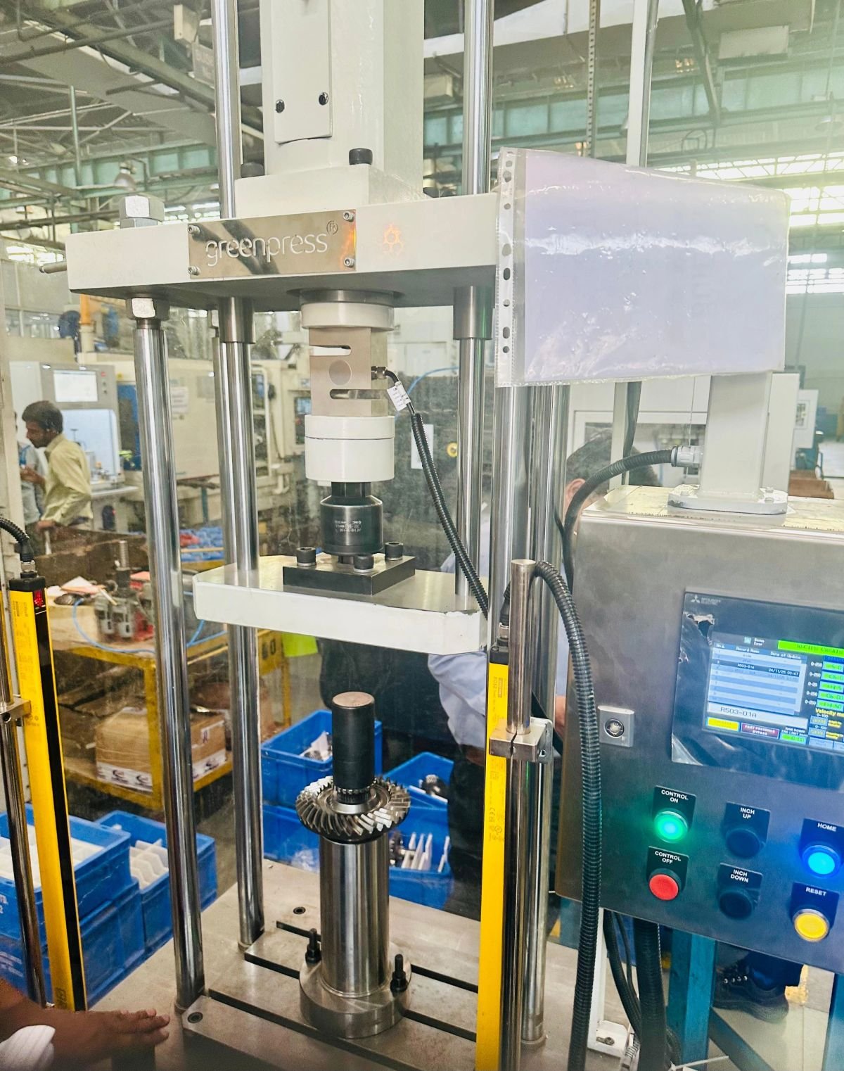 GPU0300-250 — 3 Ton Servo Press for Bearing Pressing (4-Pillar)